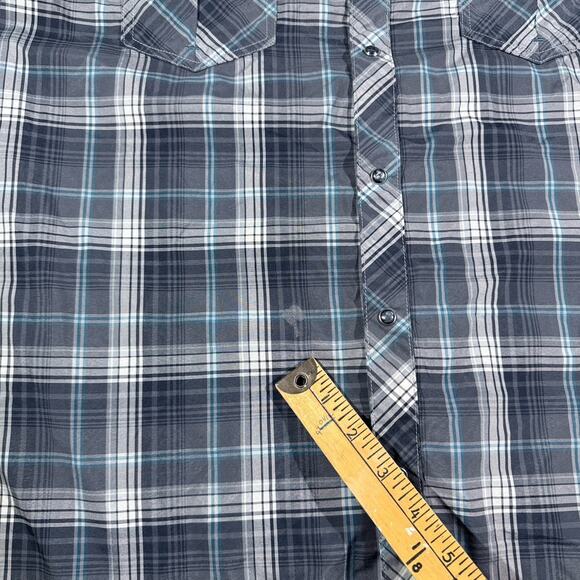Kuhl Eluxur Short Sleeve Button Down Polyester Shirt Blue Men’s Size Large - Picture 9 of 9